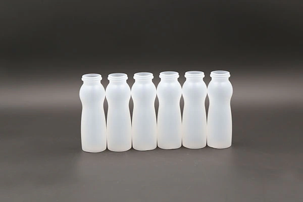تغليف الألبان يدفع تطوير تقنية القولبة بالنفخ والبثق لـ HDPE