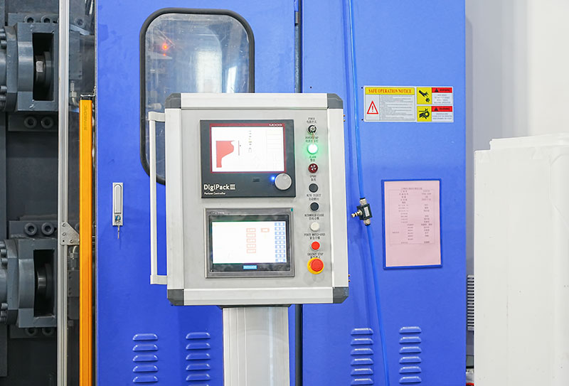 آلة القولبة بالنفخ TDW-350F — الصورة 2